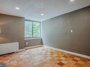 4390 Lorcom Lane 102, Arlington VA 22207