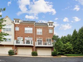 106 Meeting House Station Square, Herndon VA 20170
