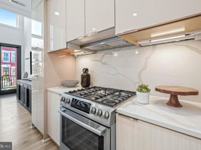 558 Harvard Street NW B, Washington DC 20001
