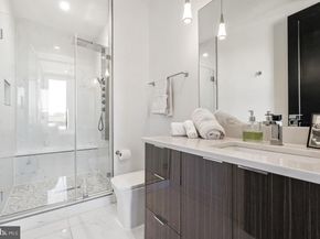 558 Harvard Street NW B, Washington DC 20001