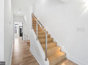 558 Harvard Street NW B, Washington DC 20001