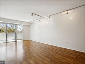 700 7TH Street SW 211, Washington DC 20024
