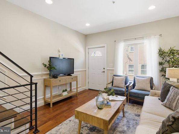 2340 Greenwich Street, Philadelphia PA 19146