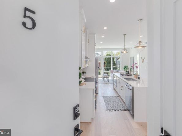 4347 Harrison Street NW FIVE, Washington DC 20015