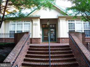 2422 14TH Street N, Arlington VA 22201