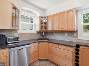 115 S Kensington Street, Arlington VA 22204
