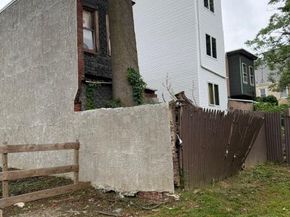 1046 W Dauphin Street, Philadelphia PA 19133