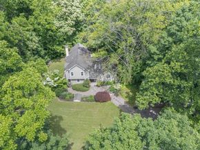 975 Taylorsville Road, Washington Crossing PA 18977