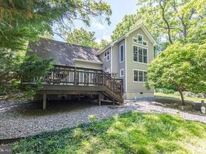 975 Taylorsville Road, Washington Crossing PA 18977