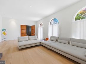 4009 Highwood Court NW, Washington DC 20007