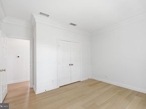 4009 Highwood Court NW, Washington DC 20007