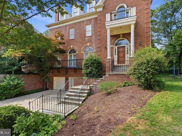 4009 Highwood Court NW, Washington DC 20007