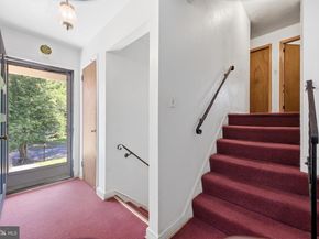 1558 Mary Ellen Court, Mclean VA 22101