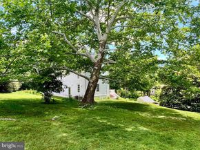387 Tomlinson Road, Huntingdon Valley PA 19006