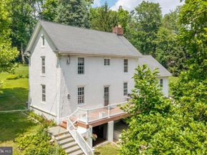 387 Tomlinson Road, Huntingdon Valley PA 19006