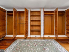 387 Tomlinson Road, Huntingdon Valley PA 19006
