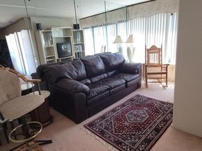 5100 Convent Lane 116, Philadelphia PA 19114