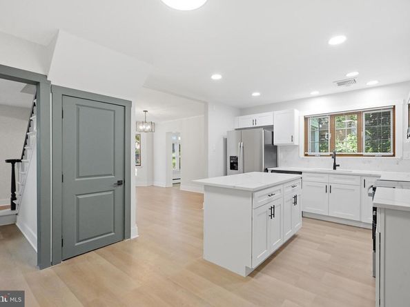 8327 Tulpehocken Avenue, Elkins Park PA 19027