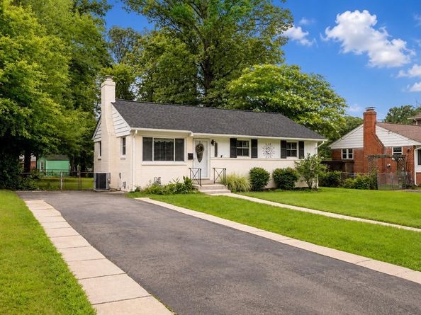 7407 Marc Drive, Falls Church VA 22042