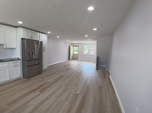 817 Hillcrest Drive, Glenolden PA 19036