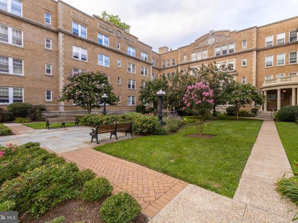 6655 Mccallum Street 202, Philadelphia PA 19119