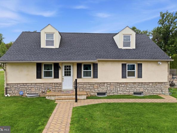 714 Norristown Road, Horsham PA 19044