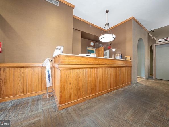 118 S 21st Street 1002, Philadelphia PA 19103