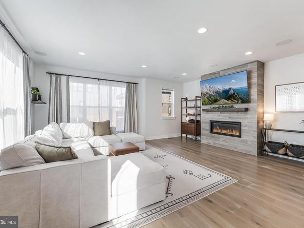 6277 Edsall Road, Alexandria VA 22312