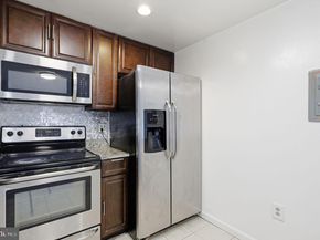 6300 Stevenson Avenue 312, Alexandria VA 22304