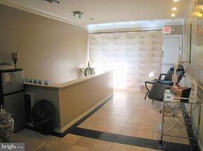 815 S 4TH Street, Philadelphia PA 19147