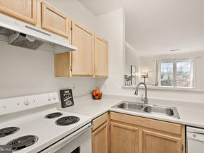 1601 Spring Gate Drive 1116, Mclean VA 22102