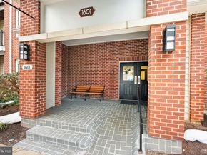 1601 Spring Gate Drive 1116, Mclean VA 22102
