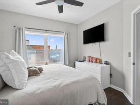 715 Brown Street B, Philadelphia PA 19123