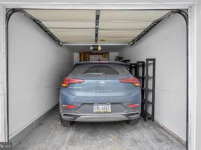 715 Brown Street B, Philadelphia PA 19123