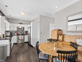 715 Brown Street B, Philadelphia PA 19123