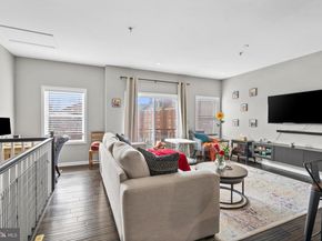 715 Brown Street B, Philadelphia PA 19123