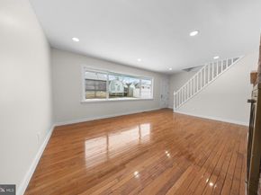 727 Sherrie Road, Philadelphia PA 19115