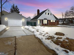 727 Sherrie Road, Philadelphia PA 19115