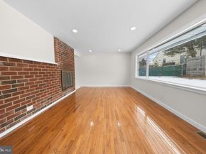 727 Sherrie Road, Philadelphia PA 19115