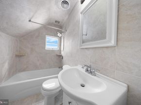 727 Sherrie Road, Philadelphia PA 19115