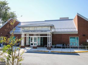 4970 Battery Lane 208, Bethesda MD 20814