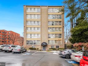 4970 Battery Lane 208, Bethesda MD 20814