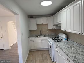 1203 Edgehill Road, Darby PA 19023