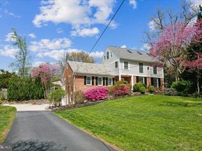1305 Key Drive, Alexandria VA 22302
