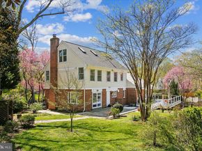 1305 Key Drive, Alexandria VA 22302