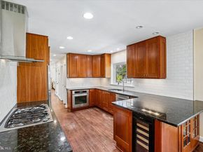 1305 Key Drive, Alexandria VA 22302