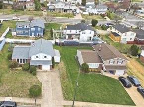 123 Pocasset Road, Philadelphia PA 19115