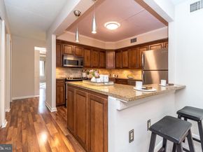 10204 Valley Forge Circle 204, King Of Prussia PA 19406