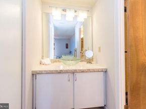 10204 Valley Forge Circle 204, King Of Prussia PA 19406