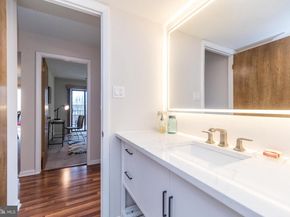 10204 Valley Forge Circle 204, King Of Prussia PA 19406